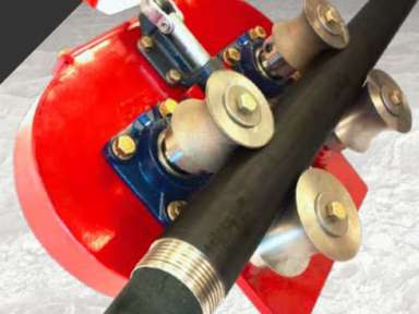 Rouleaux diamantés pour équipement de foreur